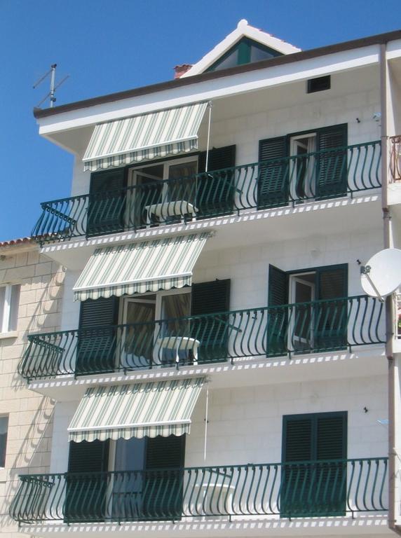 Apartments Waterfront Ivan Podgora Rum bild